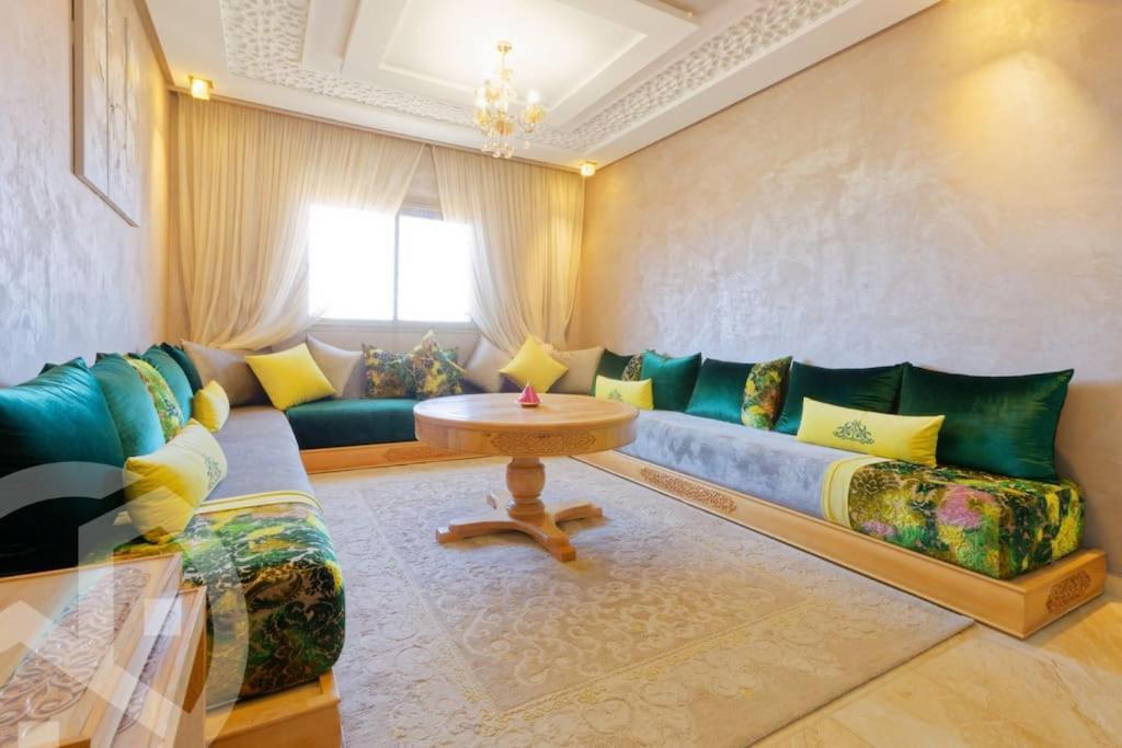 شقة Des Lilas Dar Salam Chez Madame Assyl Avec 3 Piscines *