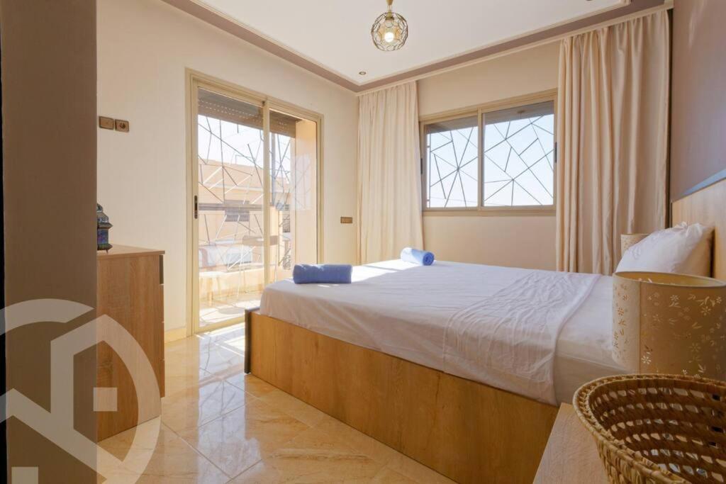 Des Lilas Dar Salam Chez Madame Assyl Avec 3 Piscines مراكش